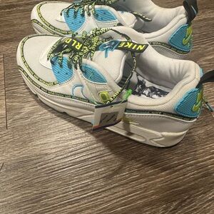 Nike Kids White and Teal Sneakers